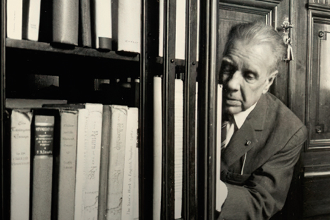 Jorge Luis Borges: Sıradışı Vizyona Sahip Kör Kütüphaneci