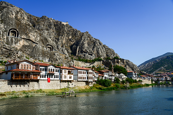 Yeşilırmak ve Amasya