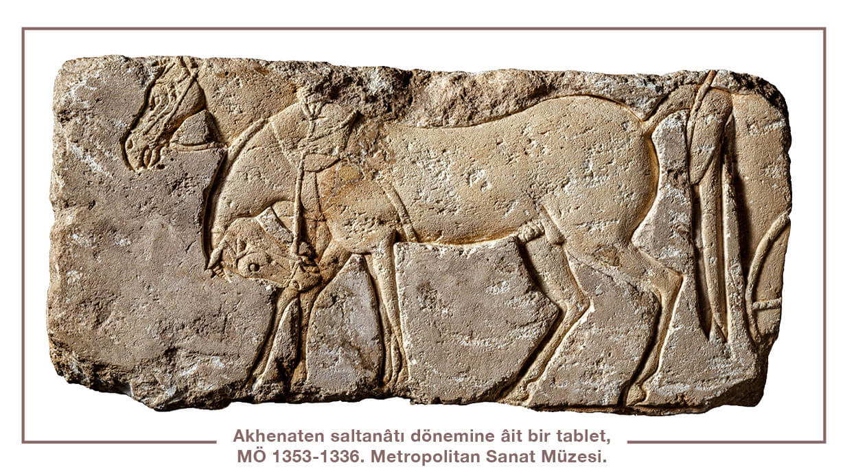 Akhenaten saltanâtı dönemine âit bir tablet, MÖ 1353-1336. Metropolitan Sanat Müzesi. Akhenaten saltanâtı dönemine âit bir tablet, MÖ 1353-1336. Metropolitan Sanat Müzesi.